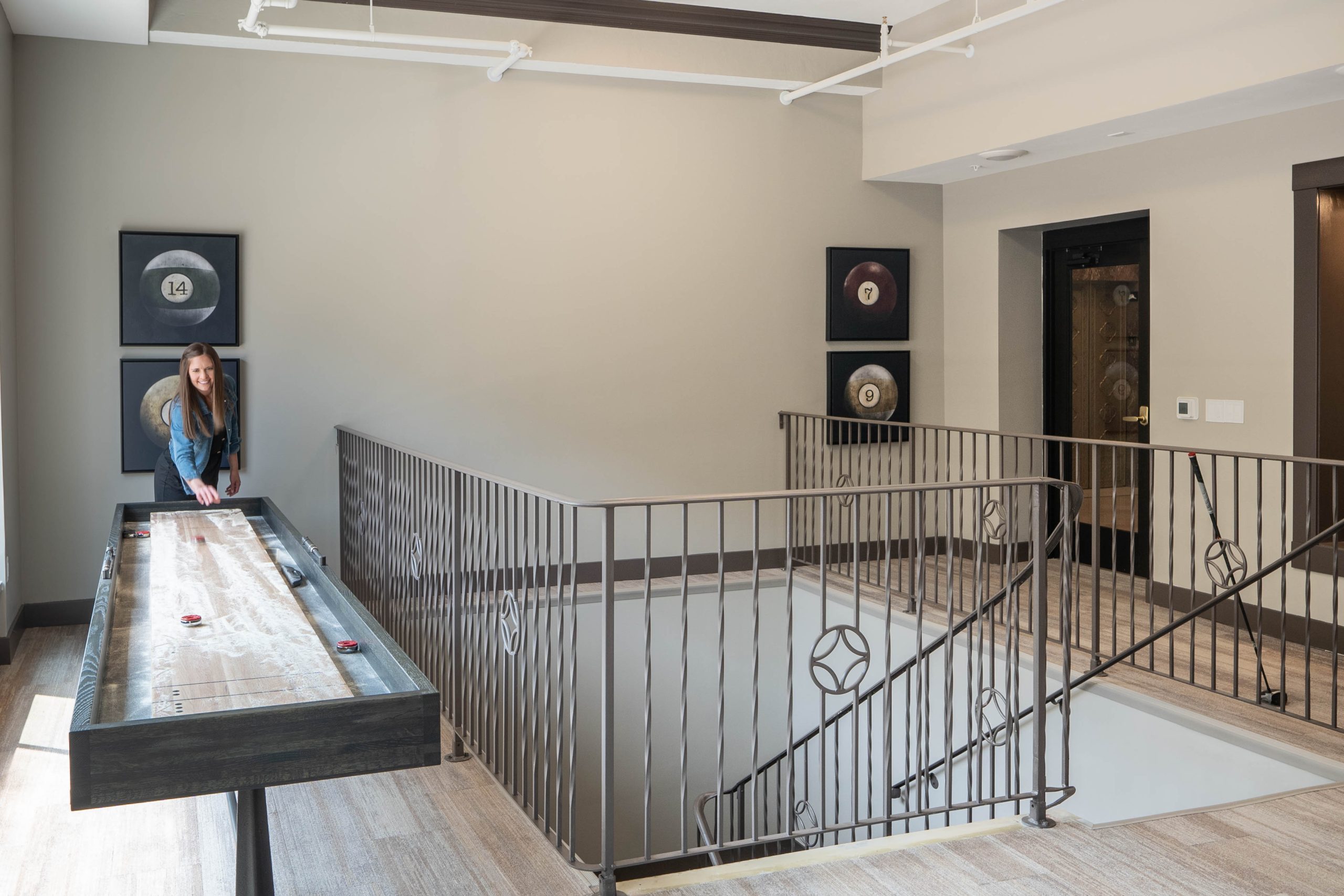 Zuelke Lounge Shuffle2