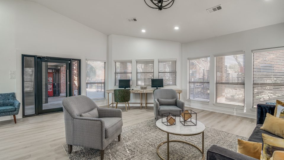 the living room at The Falltree Apartments