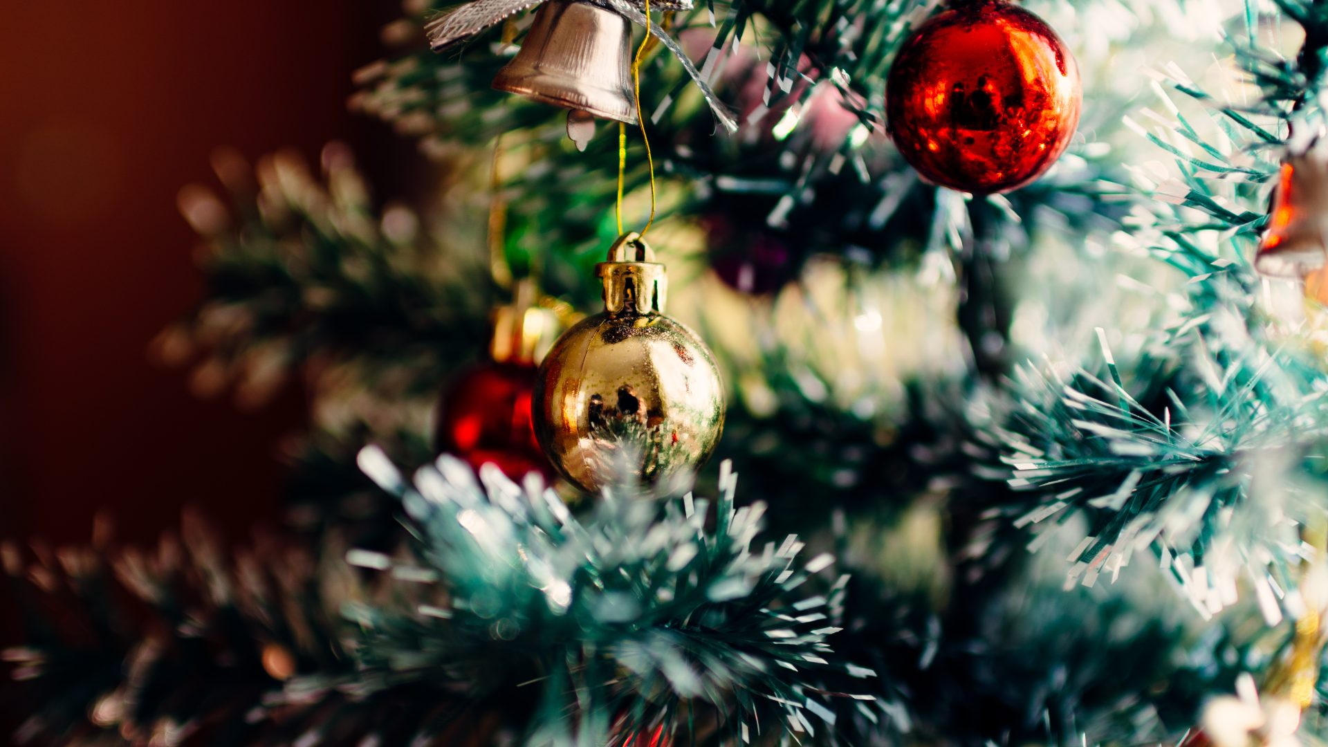 bauble balls hang on christmas tree