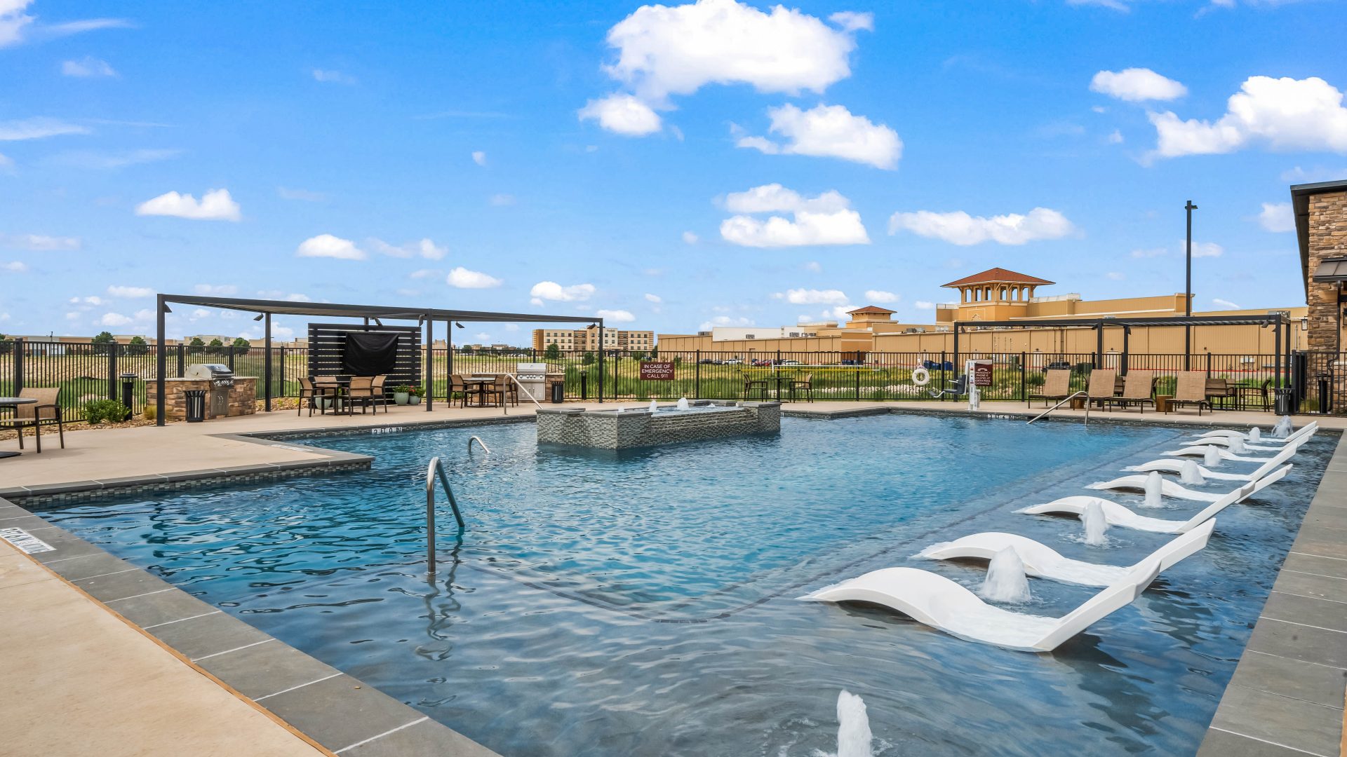 the pool at The La Ventana