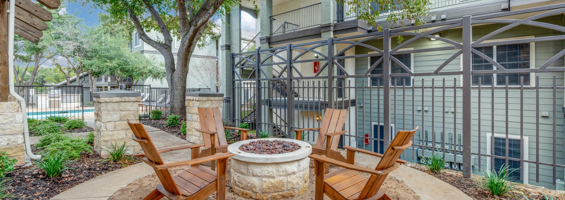 the patio area at The Stetson