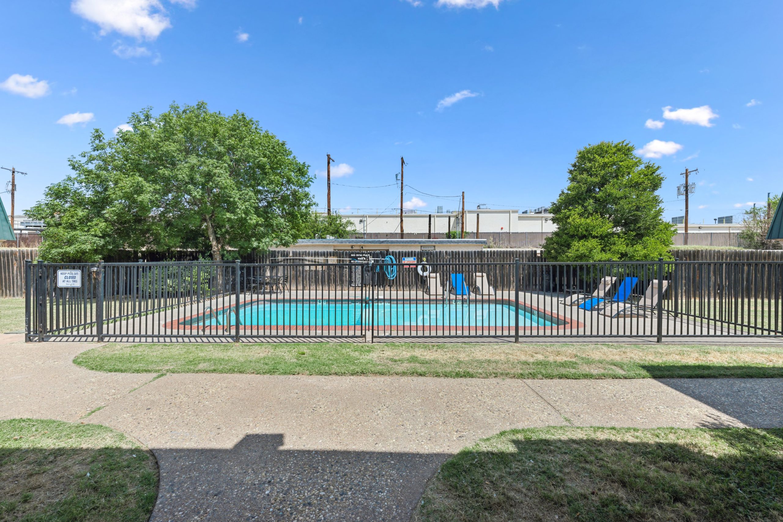 the pool at The Crestwood Terrace