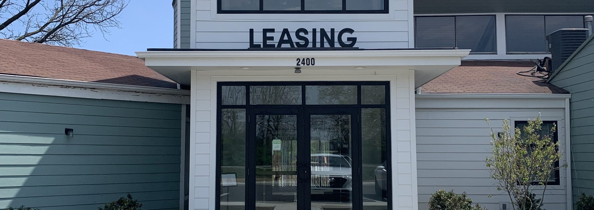 the entrance to a building that says learning at The Lakeshore Cove
