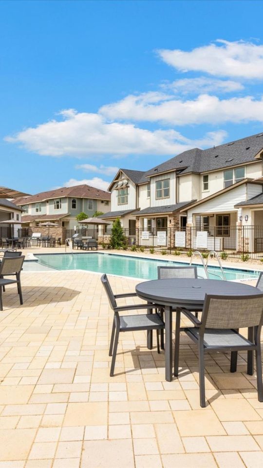 pool and patio at The Town Arlington