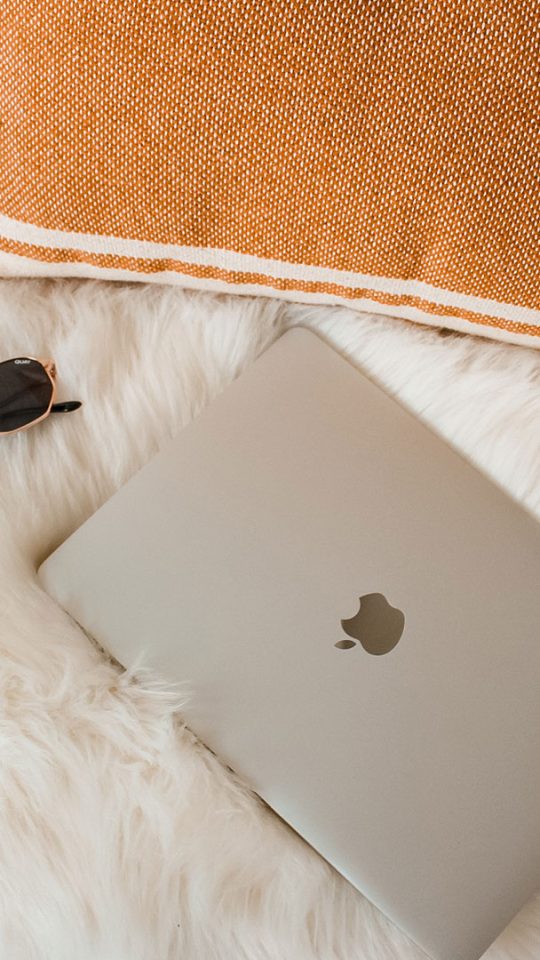 Katie Polansky GLiyHMcKGQc Unsplash