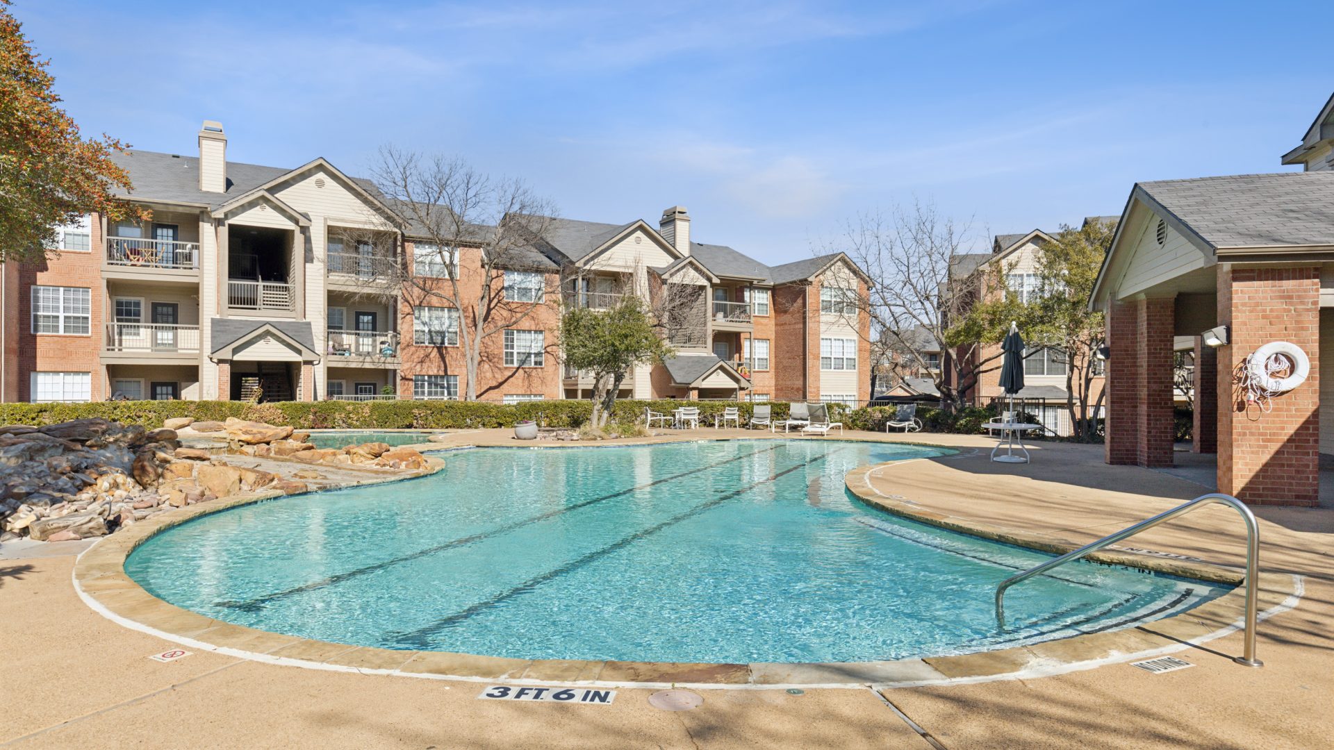the pool at The  Monte