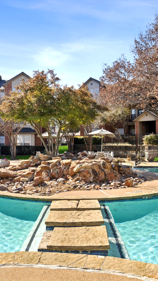 the pool at The  Monte