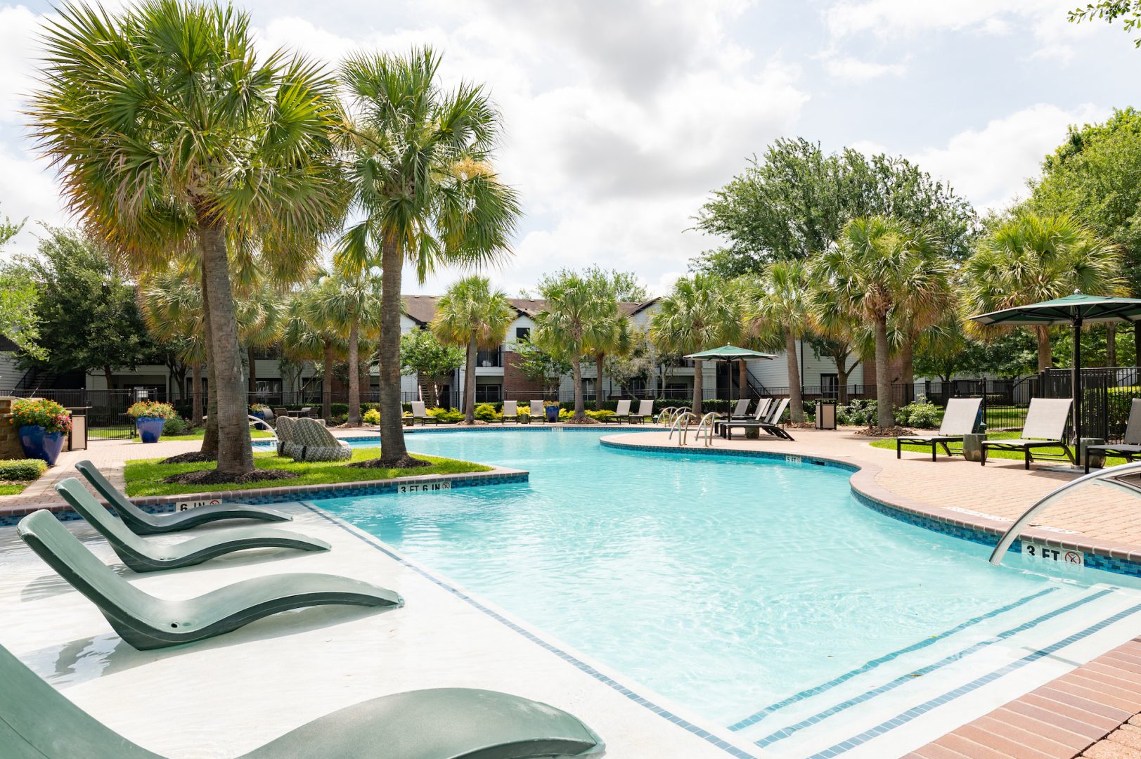 the pool at The Boulevard at Deer Park