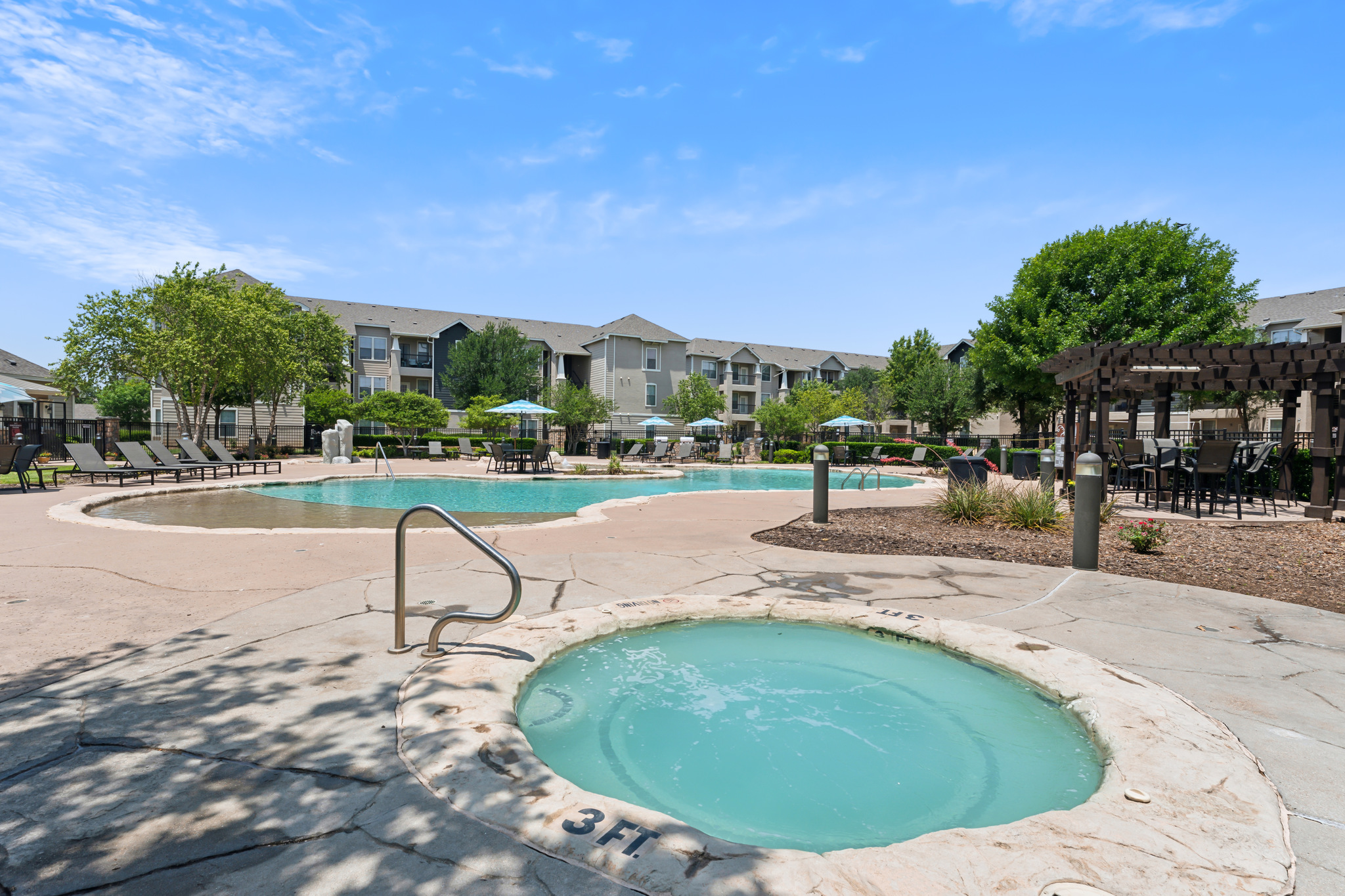 the hot tub at The  Wyatt at Presidio Junction