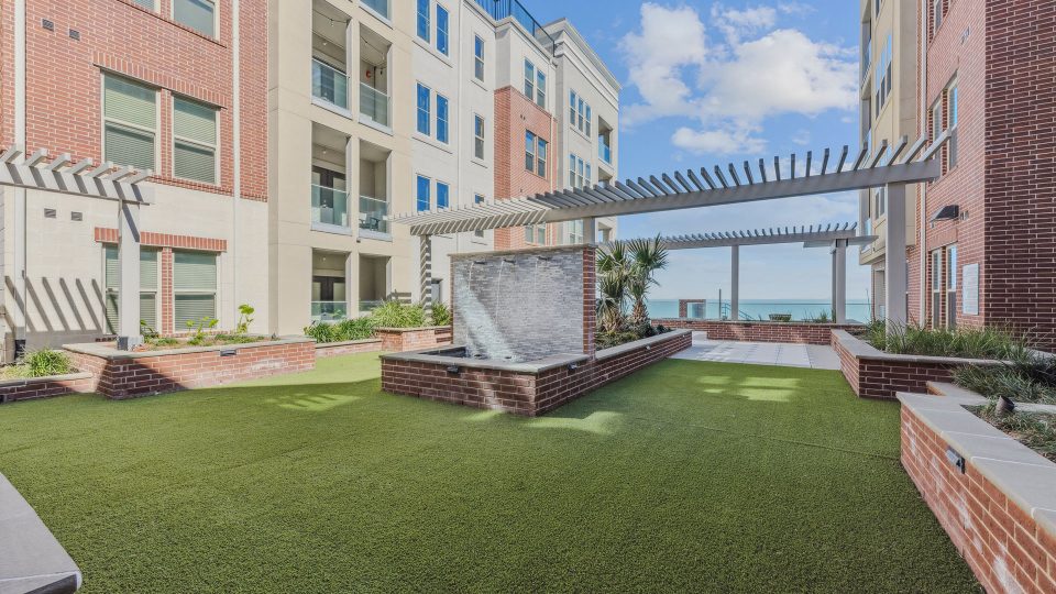 the courtyard at The Alexa