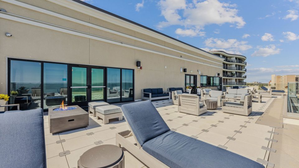 the rooftop deck at The Alexa