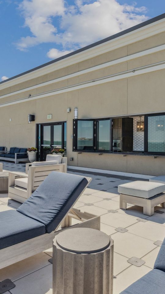 the rooftop deck at The Alexa