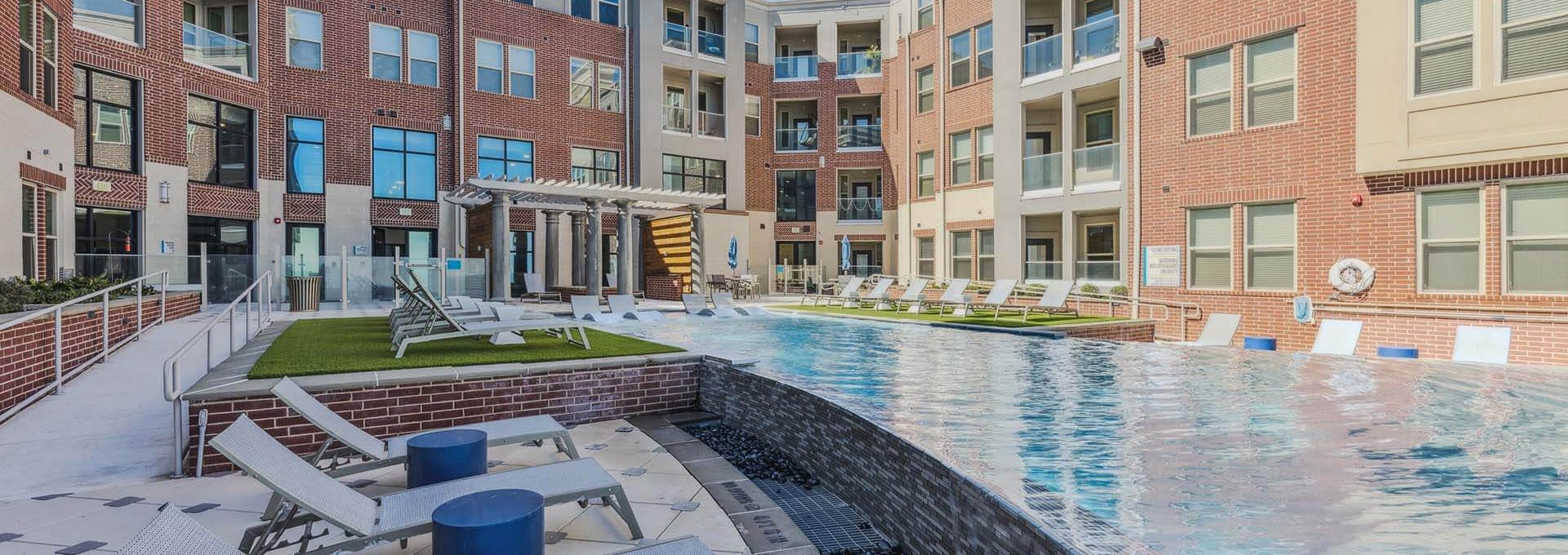 the pool at The  Alexa