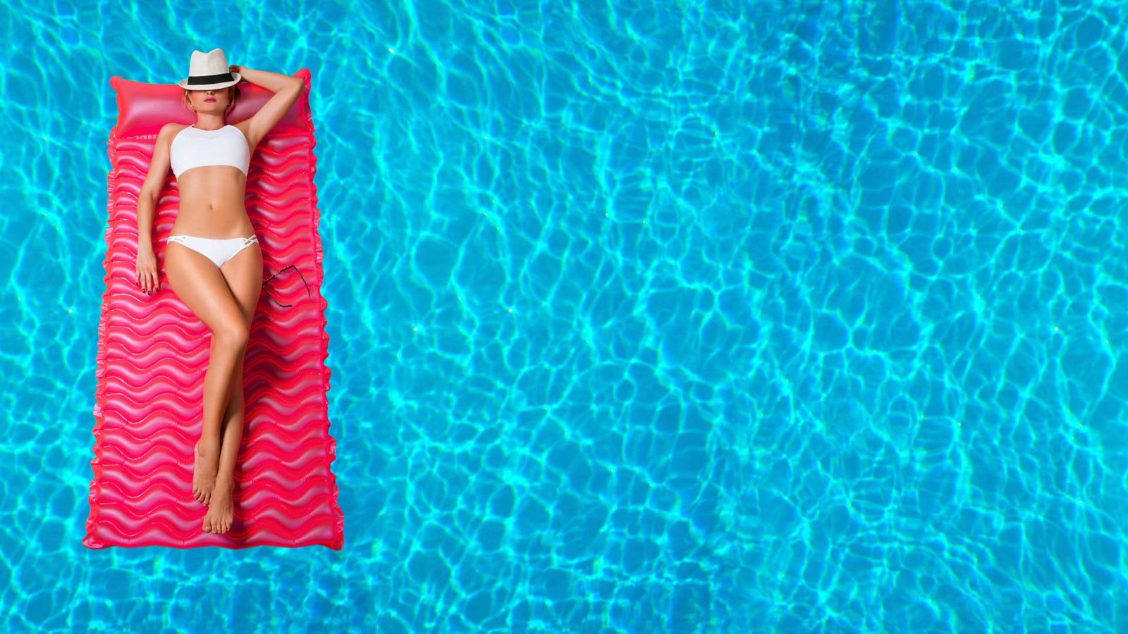 Sweeming pool