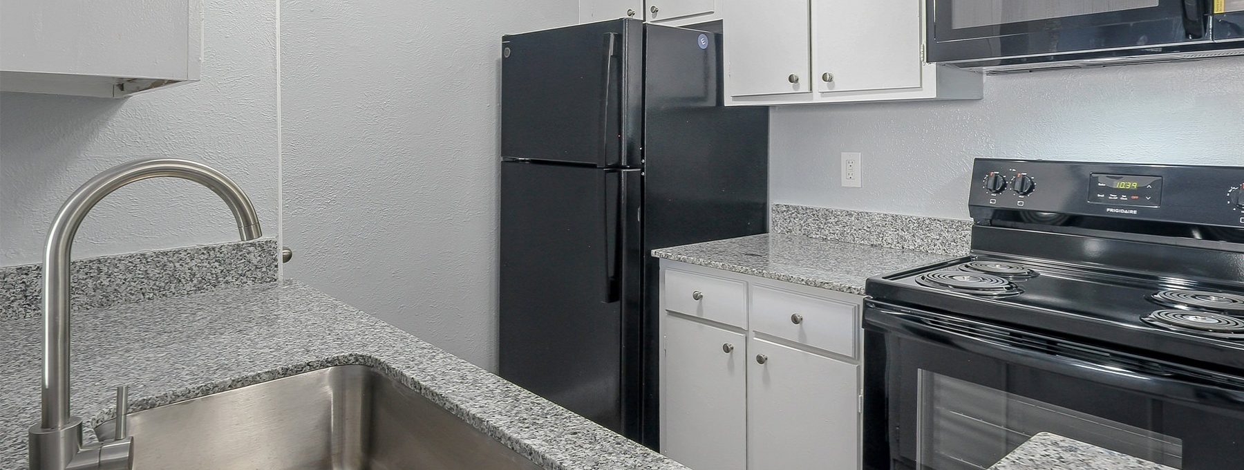 residents banner grayson park