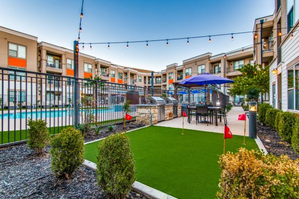 ●THA WESTRONAUTS Apartments for Rent in Grand Prairie, TX | The Watson`s Home page