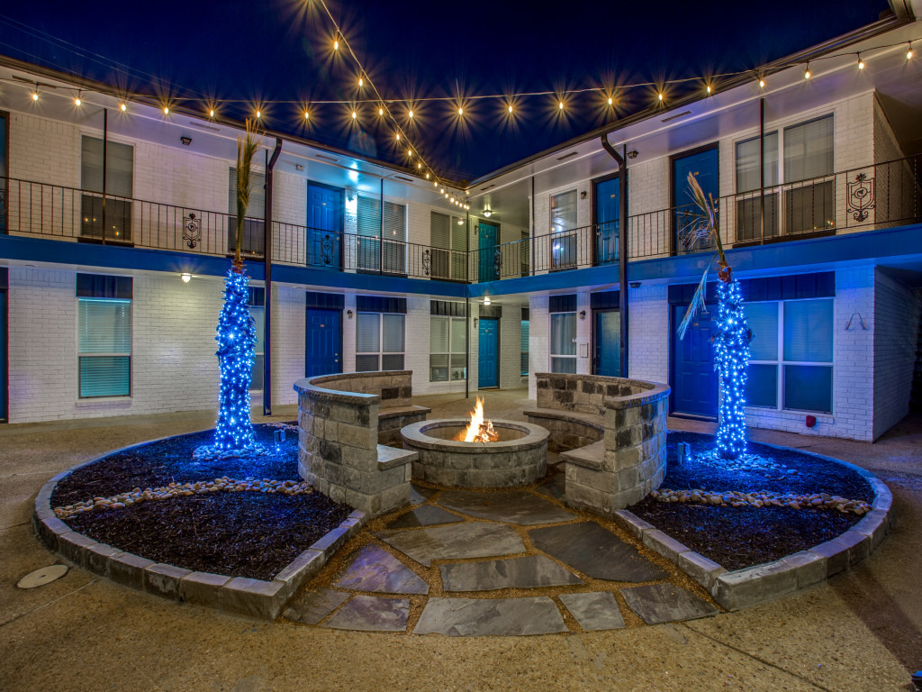 Vintage Pads Fire Pit