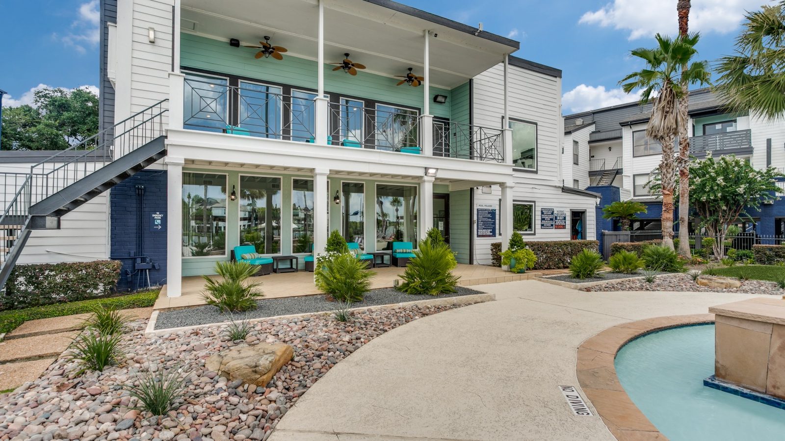 the pool at The Pearce on  Lake