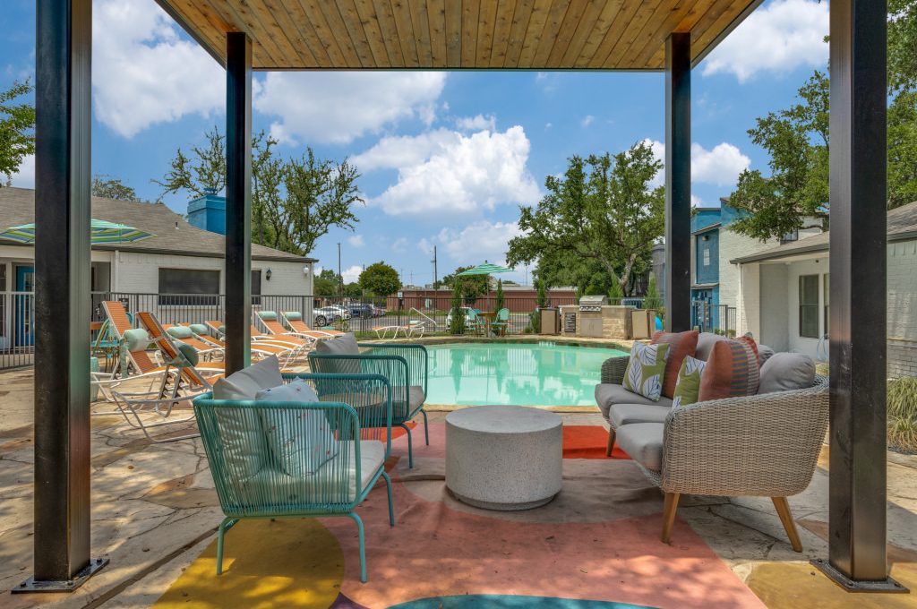 the patio area at The The Huxley