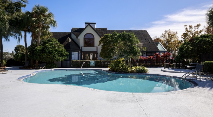 Pool 12 E1d2774b085af0a34436facfc37dae19