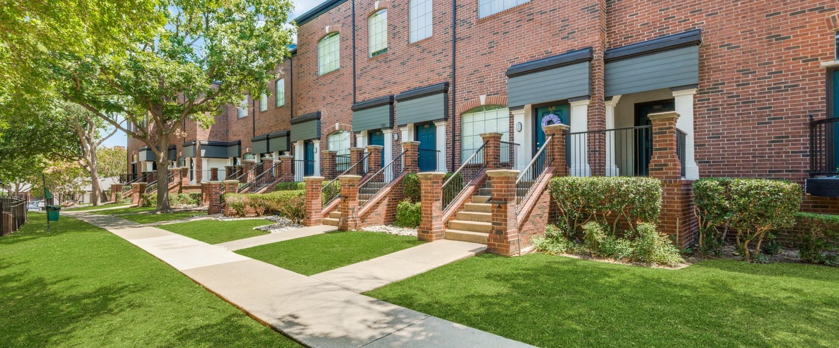Ellington Apartments 44 0e9f93236d356d34034263f1dc17f119
