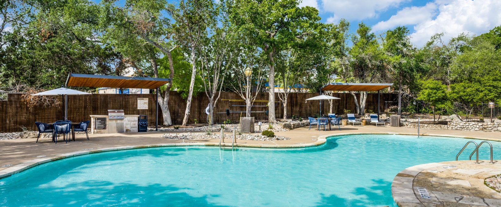 the pool at The Ellwood at Lake Travis