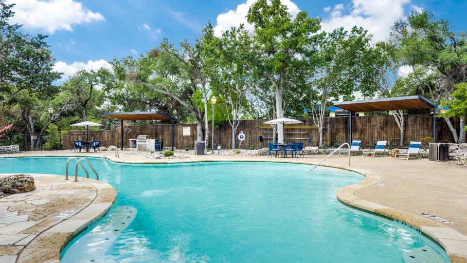 the pool at The Ellwood at Lake Travis