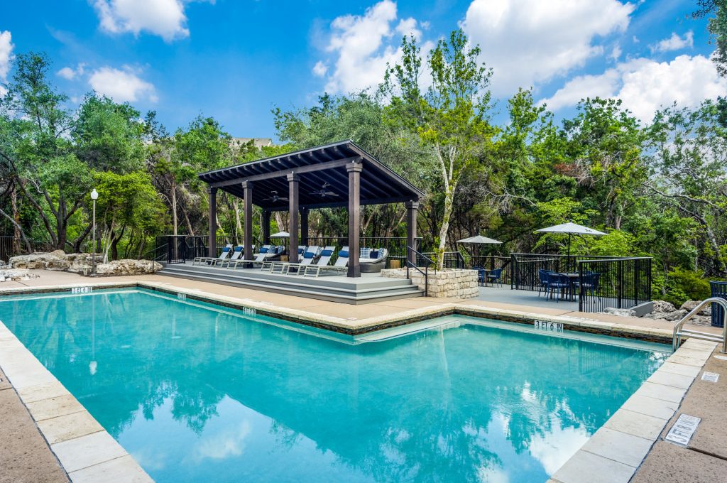 the pool at The Ellwood at Lake Travis