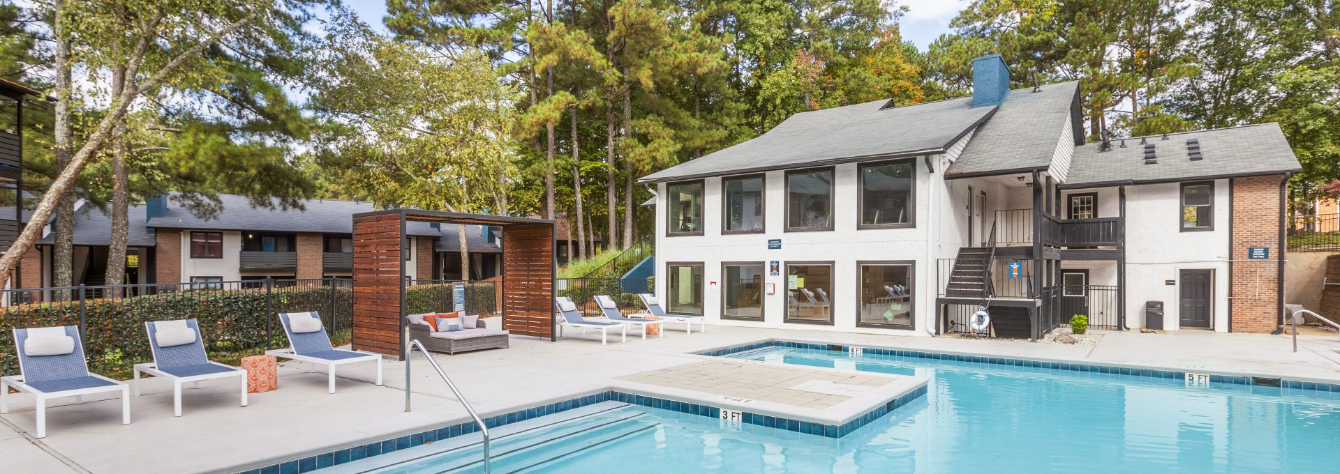 the pool at The  Rowen