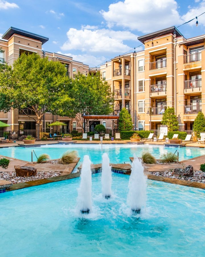 the pool at The Franklin at Samuels Ave