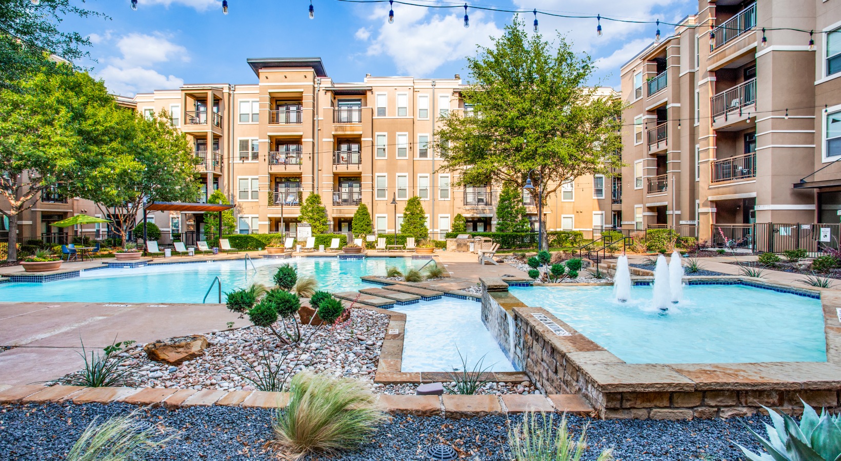 the pool at The Franklin at Samuels Ave
