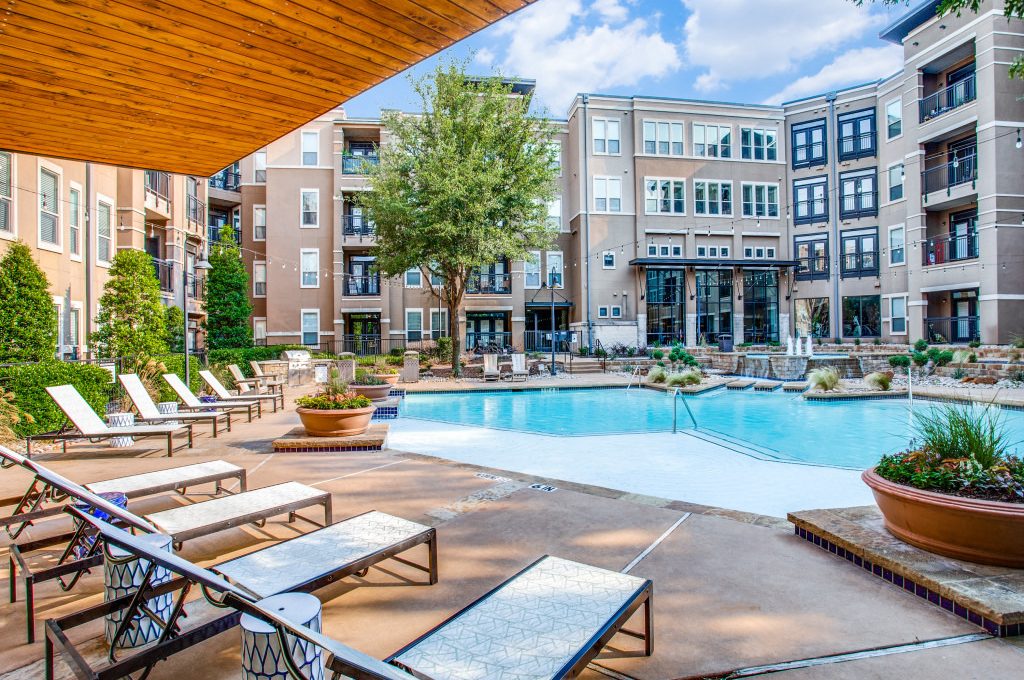 the pool at The  Franklin at Samuels Ave