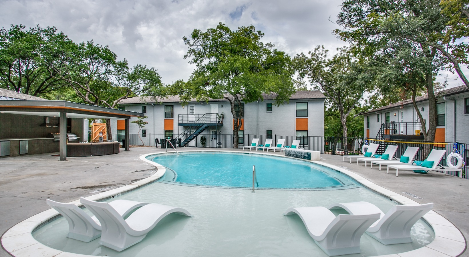 the pool at The Zeke